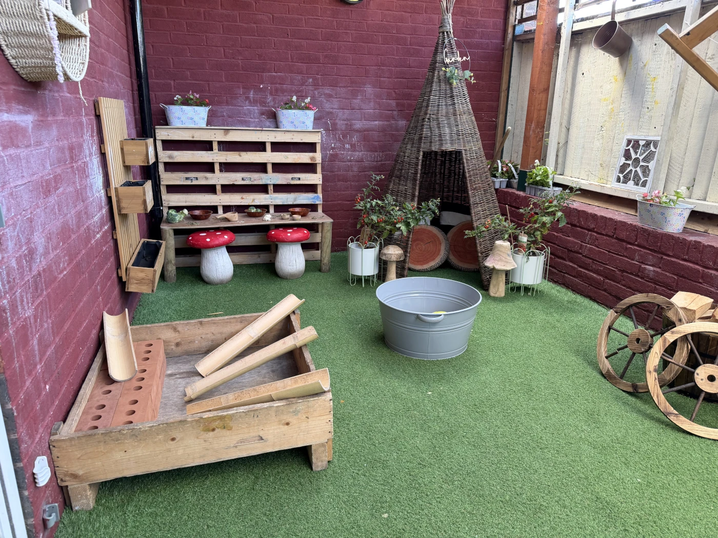 Toddler room photo